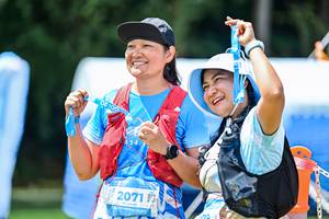 BIB: 100, 20713
                            <button type="button" onclick="openModal(25033292)" class="btn btn-primary btn-sm float-right btn-popup" data-toggle="modal" data-target=".modal-high-quality">
                        <i class="fas fa-shopping-cart"></i> Add to Cart
                    </button>
                                            <button type="button" onclick="isThisMe(25033292, true)" class="btn btn-success btn-sm float-right btn-popup btn-isme hidden" data-toggle="tooltip" data-placement="bottom" title="นี่คือรูปของคุณใช่ไหม คลิกที่นี่เพื่อเอาเข้าอัลบั้ม">
                        <i class="fas fa-plus"></i> Add to album
                    </button>
                    <button type="button" onclick="isThisMe(25033292, false)" class="btn btn-warning btn-sm float-right btn-popup btn-isnotme hidden">
                        <i class="fas fa-ban"></i> Remove from album
                    </button>